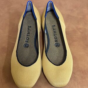 Rothy's Tan Ballet Flats with Black Trim Size 9